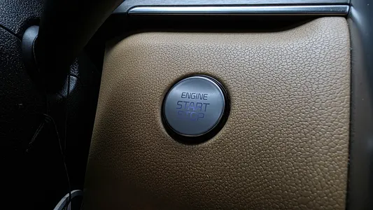 Kia 4 2.2 2WD 2021 31