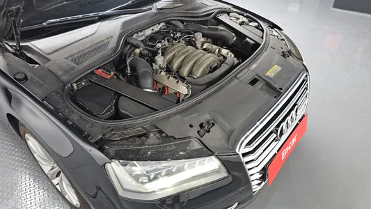 Audi A8 4.2 FSI RSE 2010 6