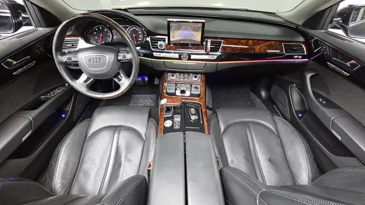 Audi A8 4.2 FSI RSE 2010 7