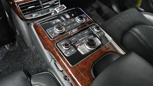 Audi A8 4.2 FSI RSE 2010 16