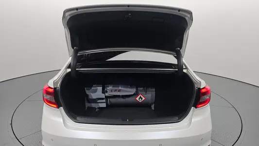 Hyundai LF LPI 2015 20