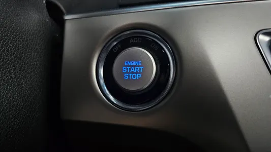 Hyundai LF LPI 2015 28