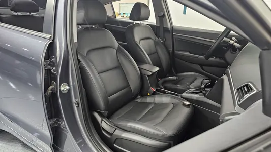 Hyundai AD 1.6 GDI 2017 12