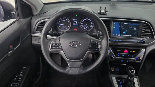 Hyundai AD 1.6 GDI 2017 13