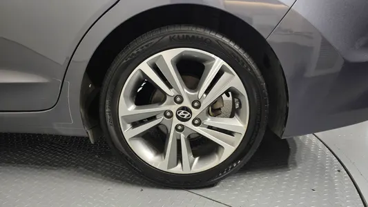 Hyundai AD 1.6 GDI 2017 21