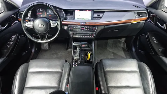 Kia K7 3.0 LPI () 2017 7