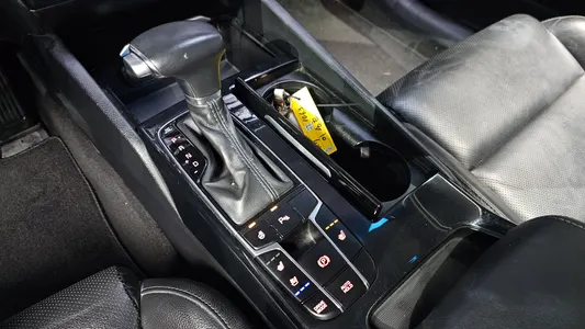 Kia K7 3.0 LPI () 2017 9