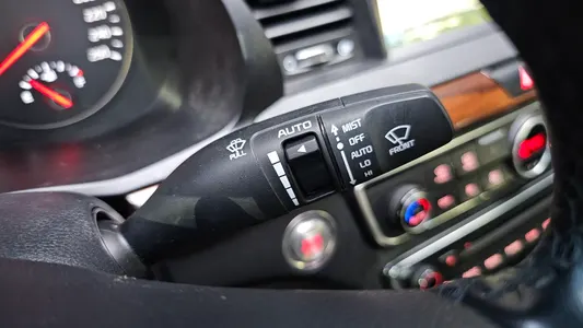 Kia K7 3.0 LPI () 2017 28