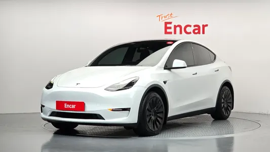 Tesla Y AWD 2021