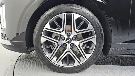 Hyundai (GN7) 2024 5