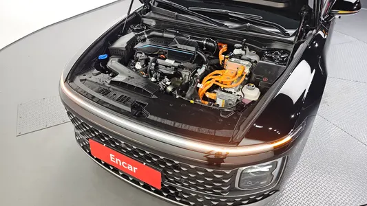 Hyundai (GN7) 2024 6