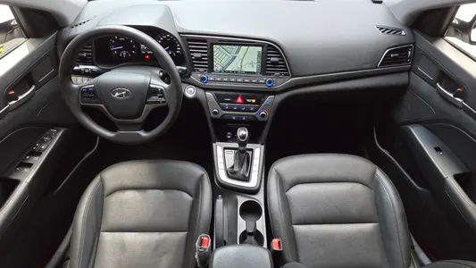 Hyundai AD 1.6 GDI 2017 7