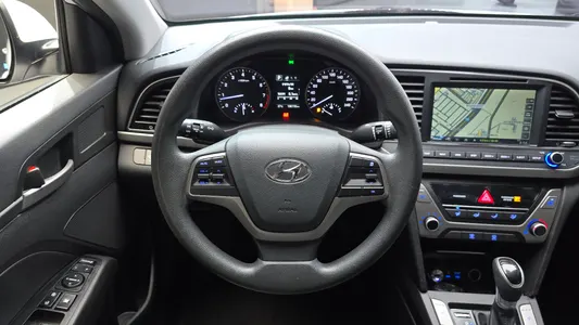 Hyundai AD 1.6 GDI 2017 14