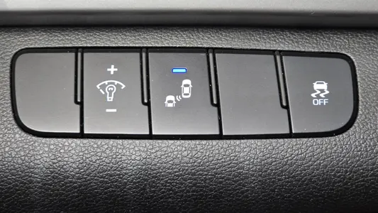Hyundai AD 1.6 GDI 2017 15