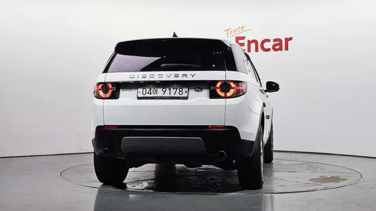 Land Rover 디스커버리 스포츠 2.0 TD4 SE (150) 2017 4