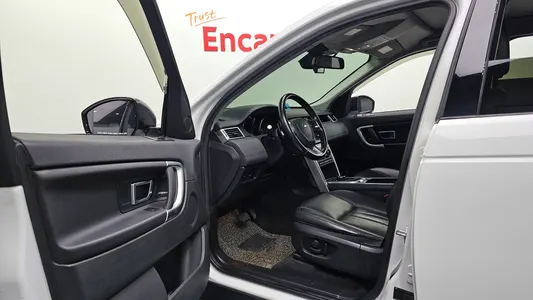 Land Rover 디스커버리 스포츠 2.0 TD4 SE (150) 2017 10