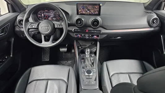 Audi Q2 35 TDI 2020 6