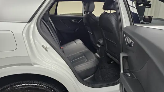 Audi Q2 35 TDI 2020 10