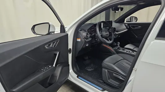 Audi Q2 35 TDI 2020 9