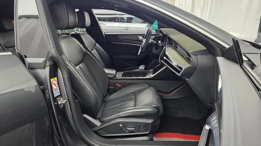Audi A7 (4K) 50 TDI 2020 11