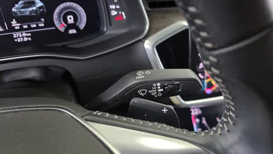Audi A7 (4K) 50 TDI 2020 29
