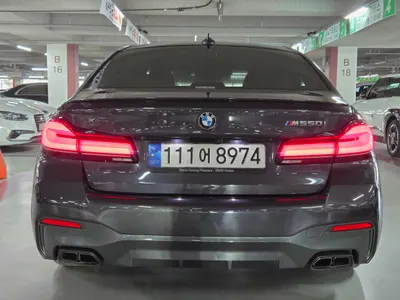 BMW 5 Series (G30) M550i xDrive 2021 4
