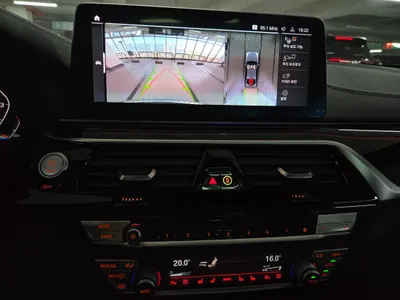 BMW 5 Series (G30) M550i xDrive 2021 11