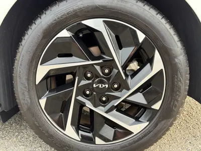 Kia K5 3 2025 16