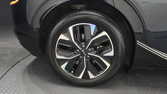 Kia EV6 2021 5