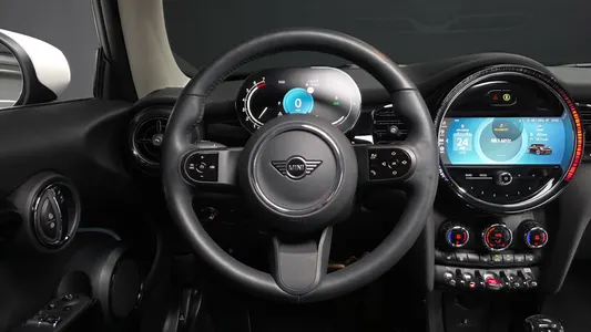 MINI 쿠퍼 2023 13