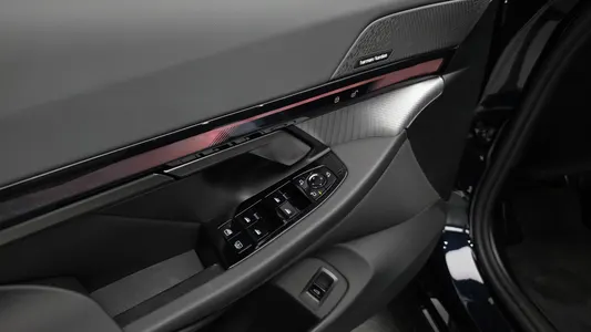 BMW 5 Series (G60) 530i xDrive M 2026 27