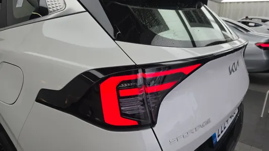 Kia 5 HEV 1.6 2WD 2025 23