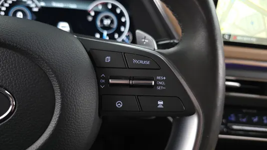 Hyundai (DN8) 1.6 2021 18