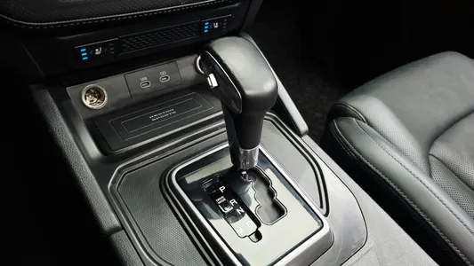KG Mobility 렉스턴 스포츠 칸 2.2 4WD 2023 9