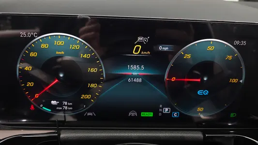 Mercedes-Benz EQA H243 EQA250 AMG 2022 7