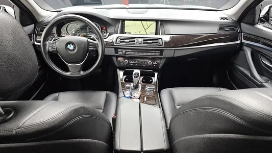 BMW 5 Series (F10) 528i xDrive M 2016 6