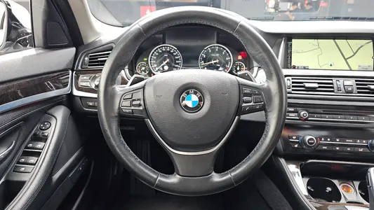 BMW 5 Series (F10) 528i xDrive M 2016 12