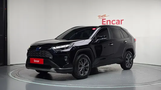 Toyota RAV4 5 2.5 4WD LTD 2023