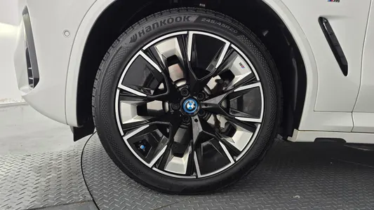 BMW iX3 M 2022 4