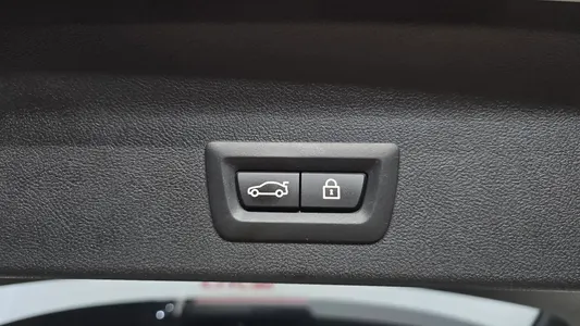 BMW iX3 M 2022 17