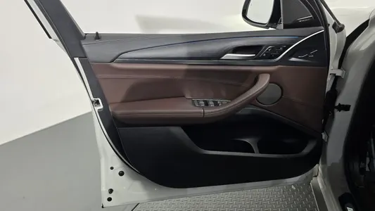 BMW iX3 M 2022 24