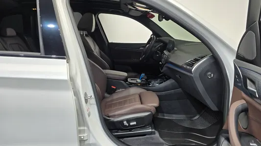 BMW iX3 M 2022 26