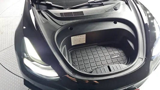 Tesla 3 AWD 2021 6