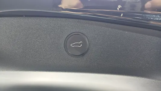 Tesla 3 AWD 2021 16