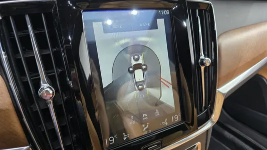 Volvo S90 D5 AWD 2019 15