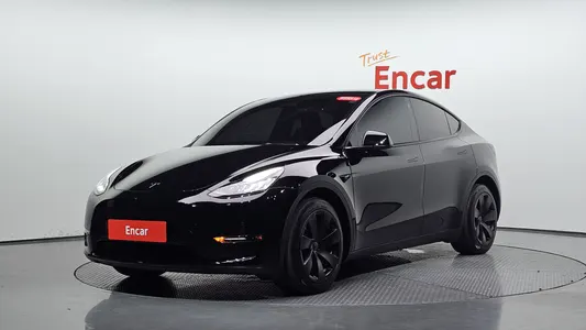 Tesla Y AWD 2021