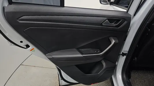 Volkswagen 티록 2.0 TDI 2021 25