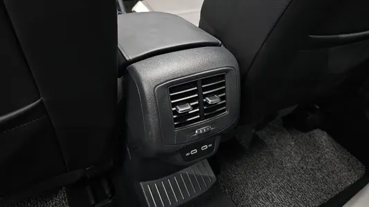 Volkswagen 티록 2.0 TDI 2021 35