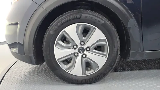 Kia Niro 2019 5