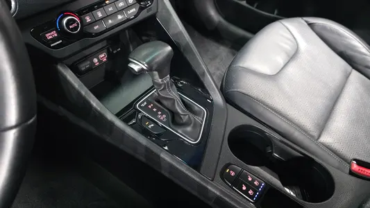 Kia Niro 2019 9